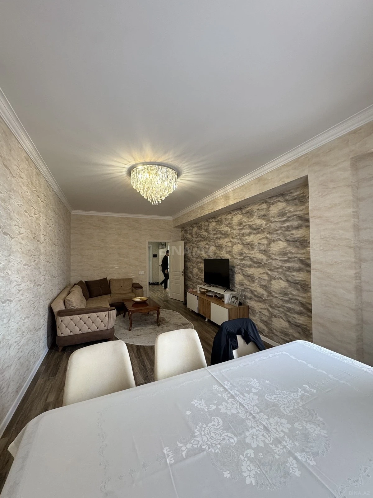 Satılır 3 otaqlı mənzil 96 m²