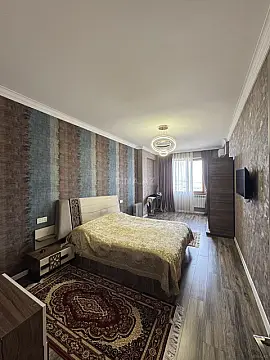 Satılır 3 otaqlı mənzil 96 m²