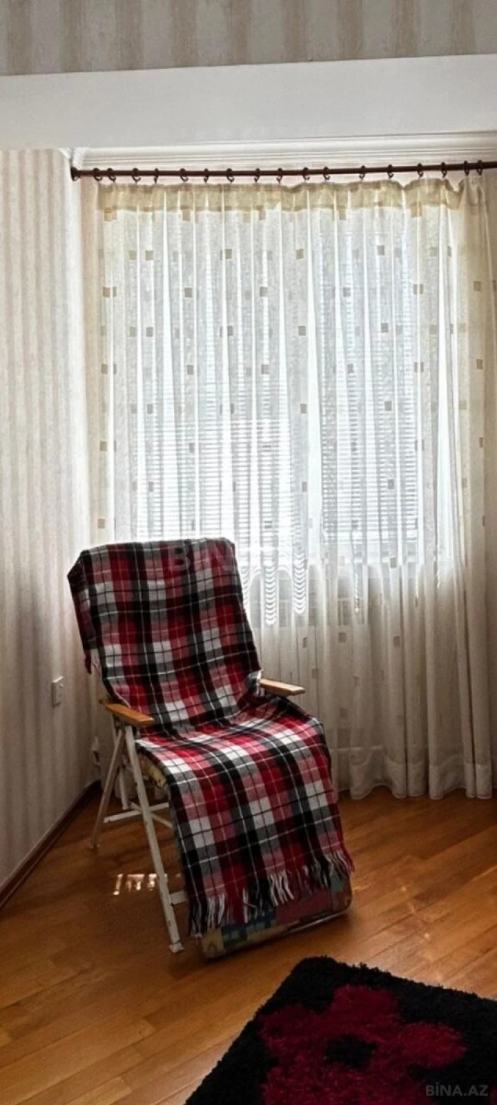 Kirayə verilir 4 otaqlı mənzil 120 m²