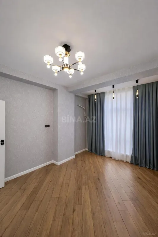 Satılır 3 otaqlı mənzil 79 m²