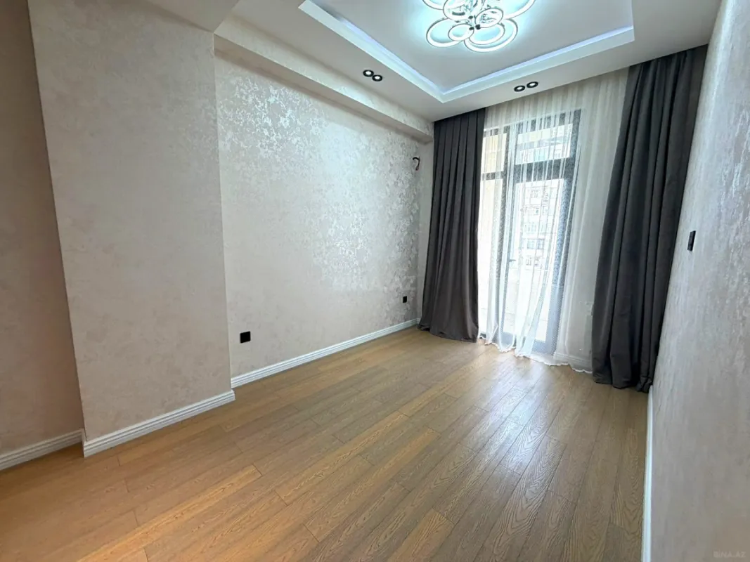 Satılır 3 otaqlı mənzil 63 m²