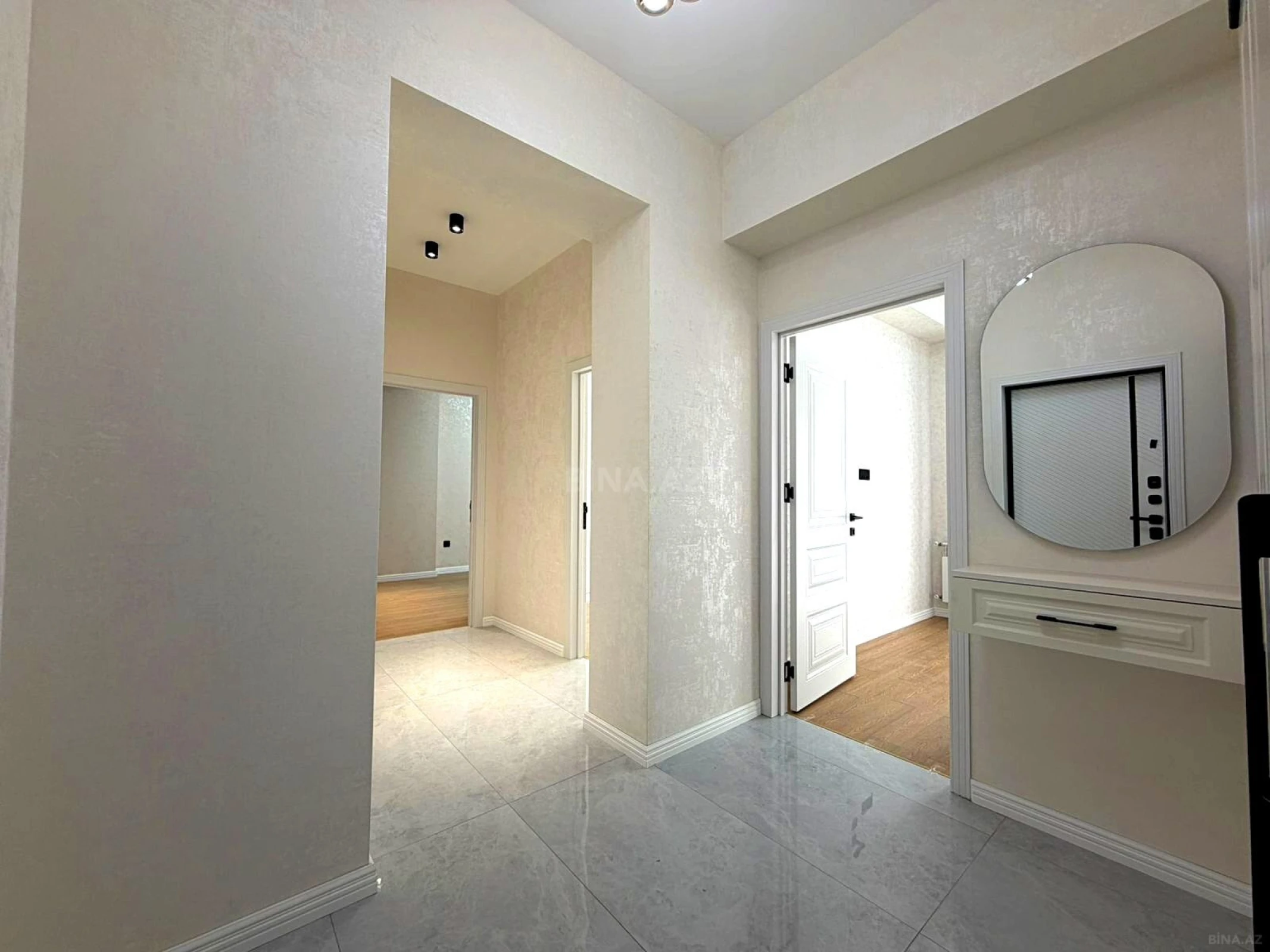 Satılır 3 otaqlı mənzil 63 m²