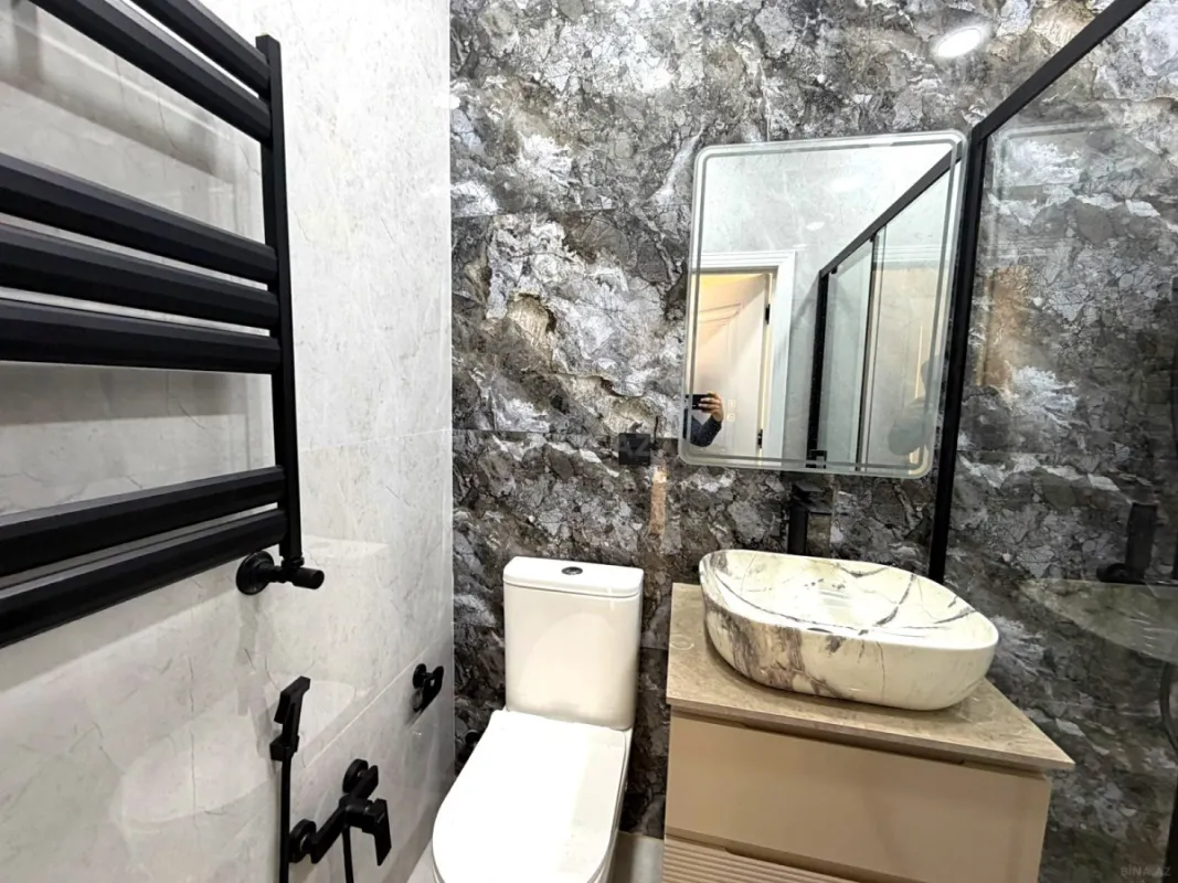 Satılır 3 otaqlı mənzil 63 m²