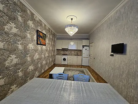 Satılır 2 otaqlı mənzil 51 m²
