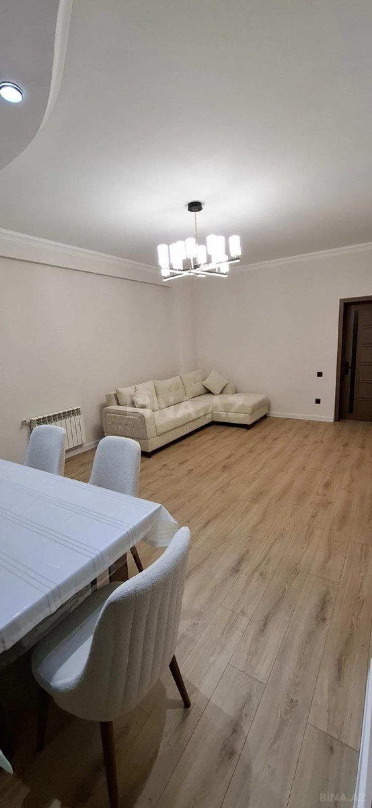 Satılır 2 otaqlı mənzil 65 m²