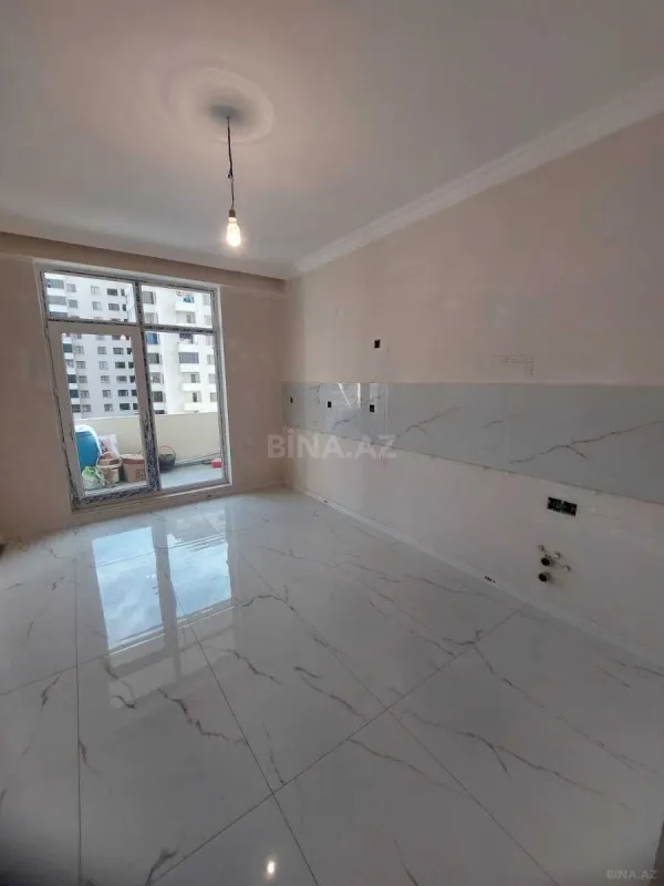 Satılır 3 otaqlı mənzil 115 m²