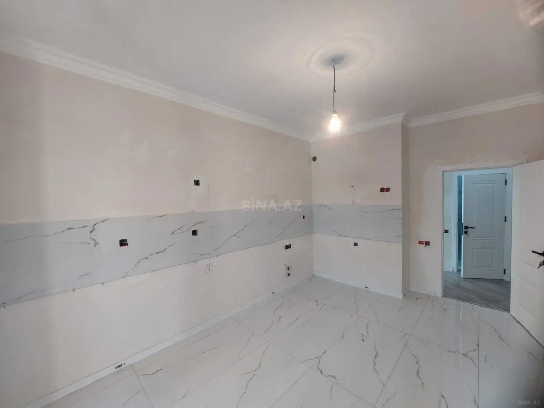 Satılır 3 otaqlı mənzil 115 m²