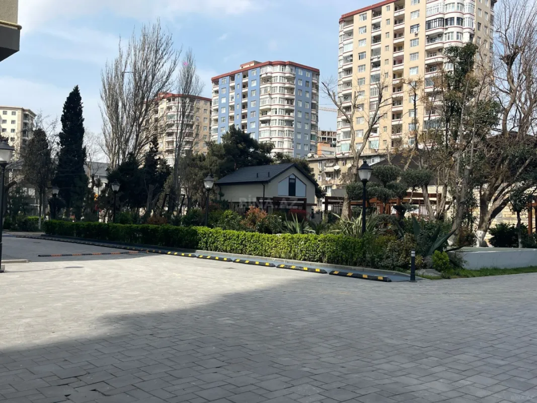 Satılır 1 otaqlı mənzil 62 m²