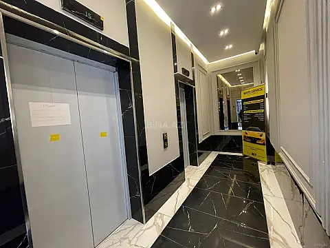 Satılır 1 otaqlı mənzil 62 m²