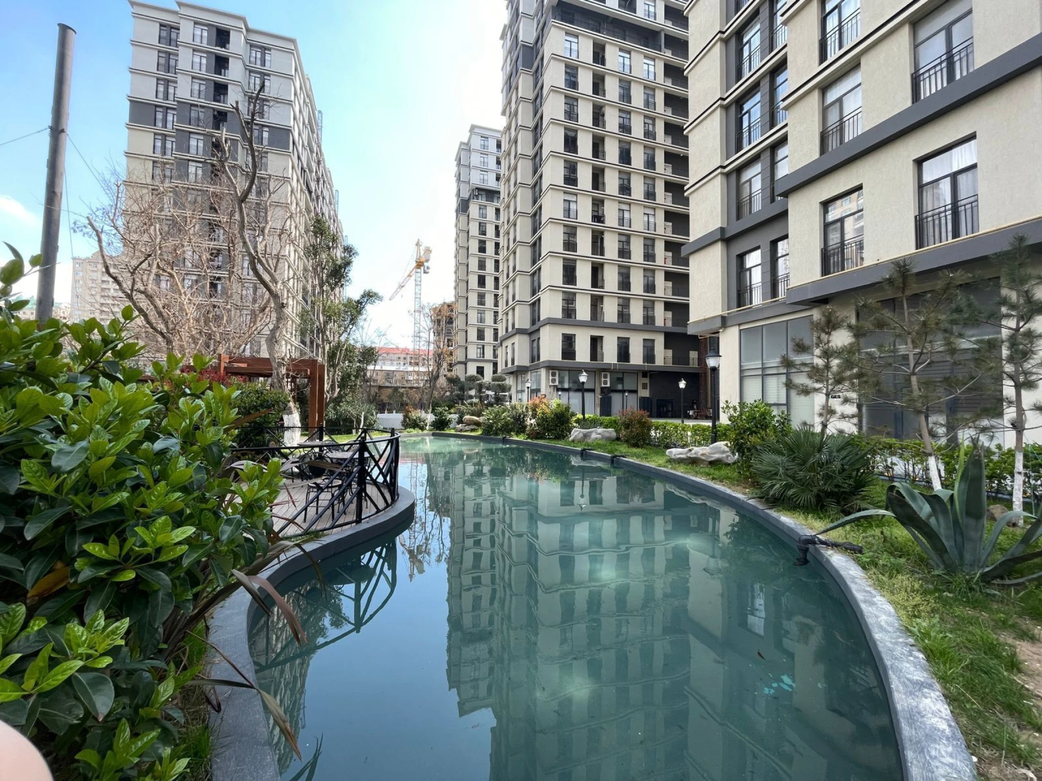 Satılır 1 otaqlı mənzil 62 m²