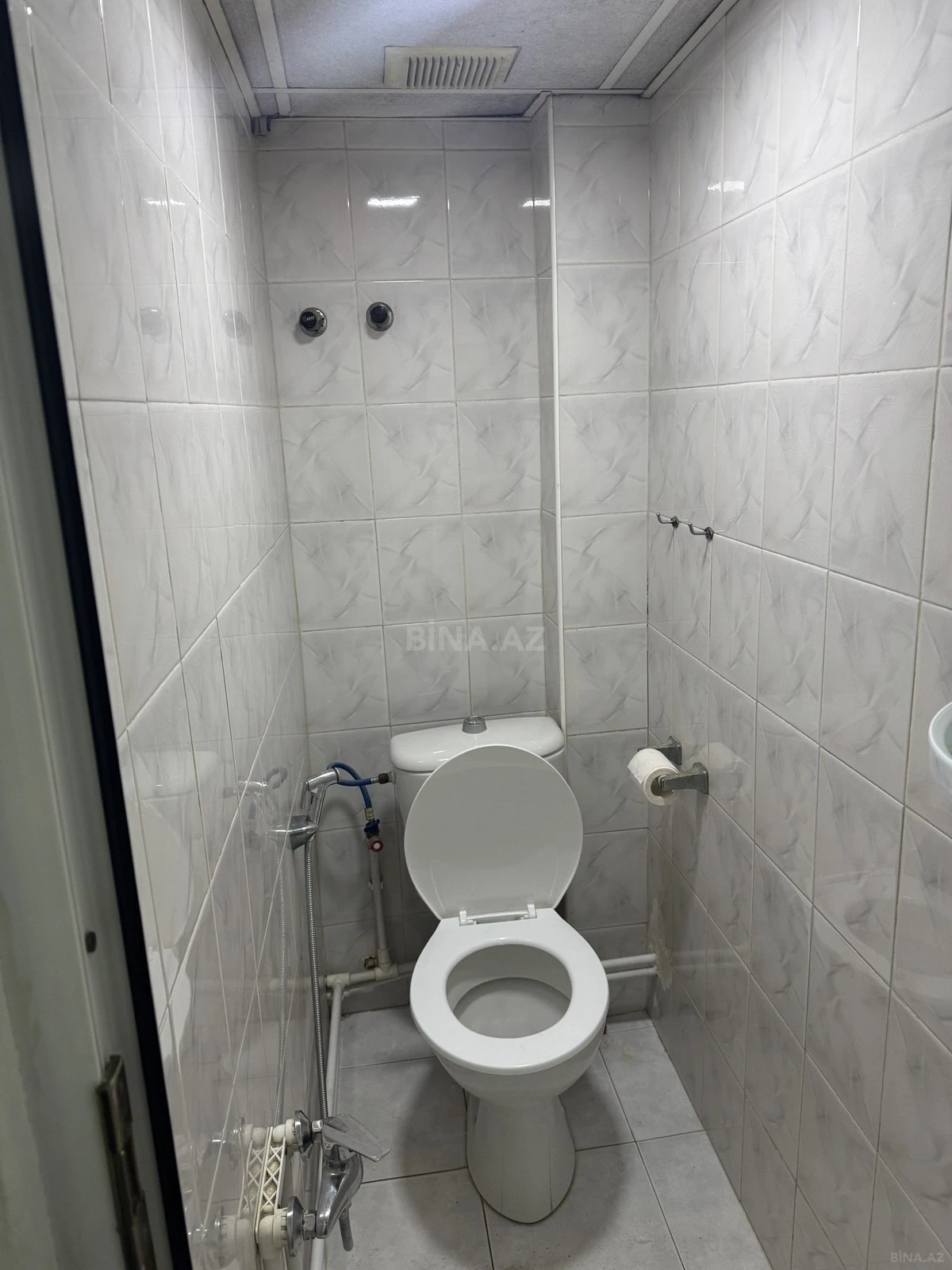Satılır 5 otaqlı mənzil 104 m²