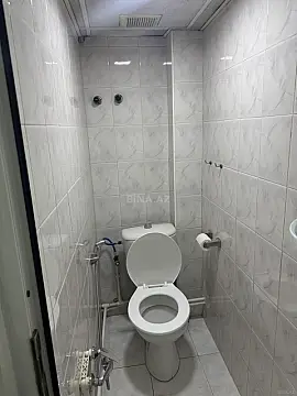 Satılır 5 otaqlı mənzil 104 m²