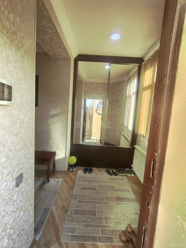 Satılır 3 otaqlı həyət evi 100 m²