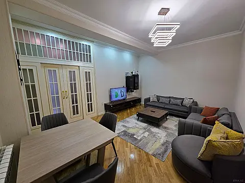 Satılır 3 otaqlı mənzil 73 m²