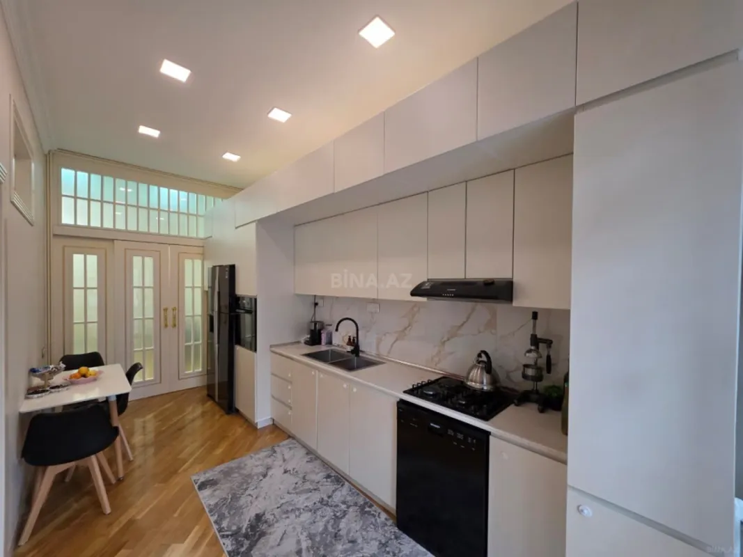 Satılır 3 otaqlı mənzil 73 m²