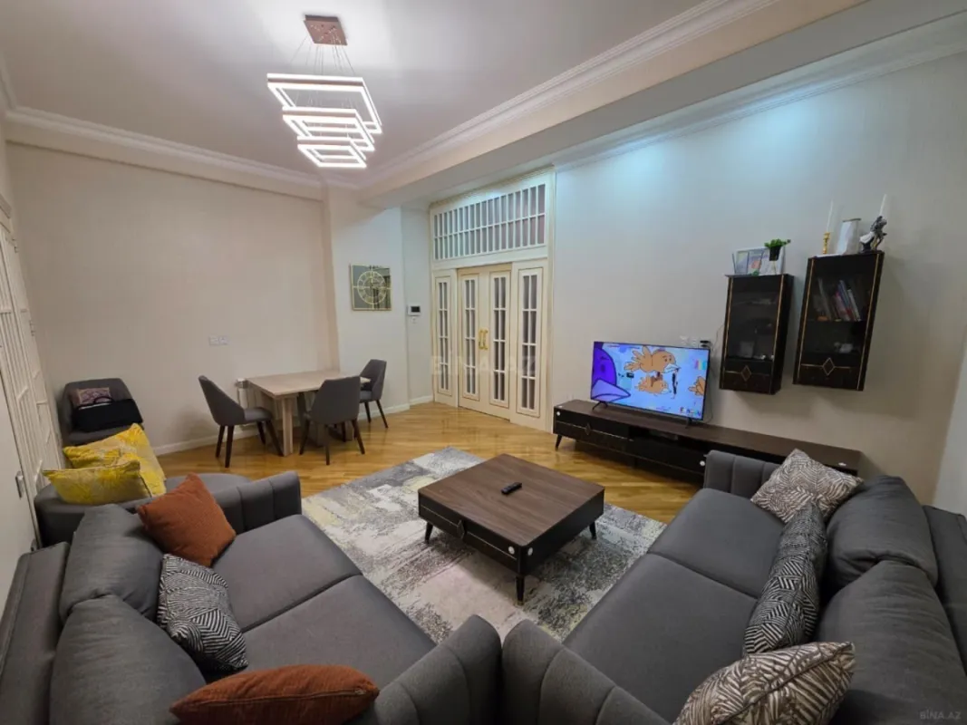 Satılır 3 otaqlı mənzil 73 m²