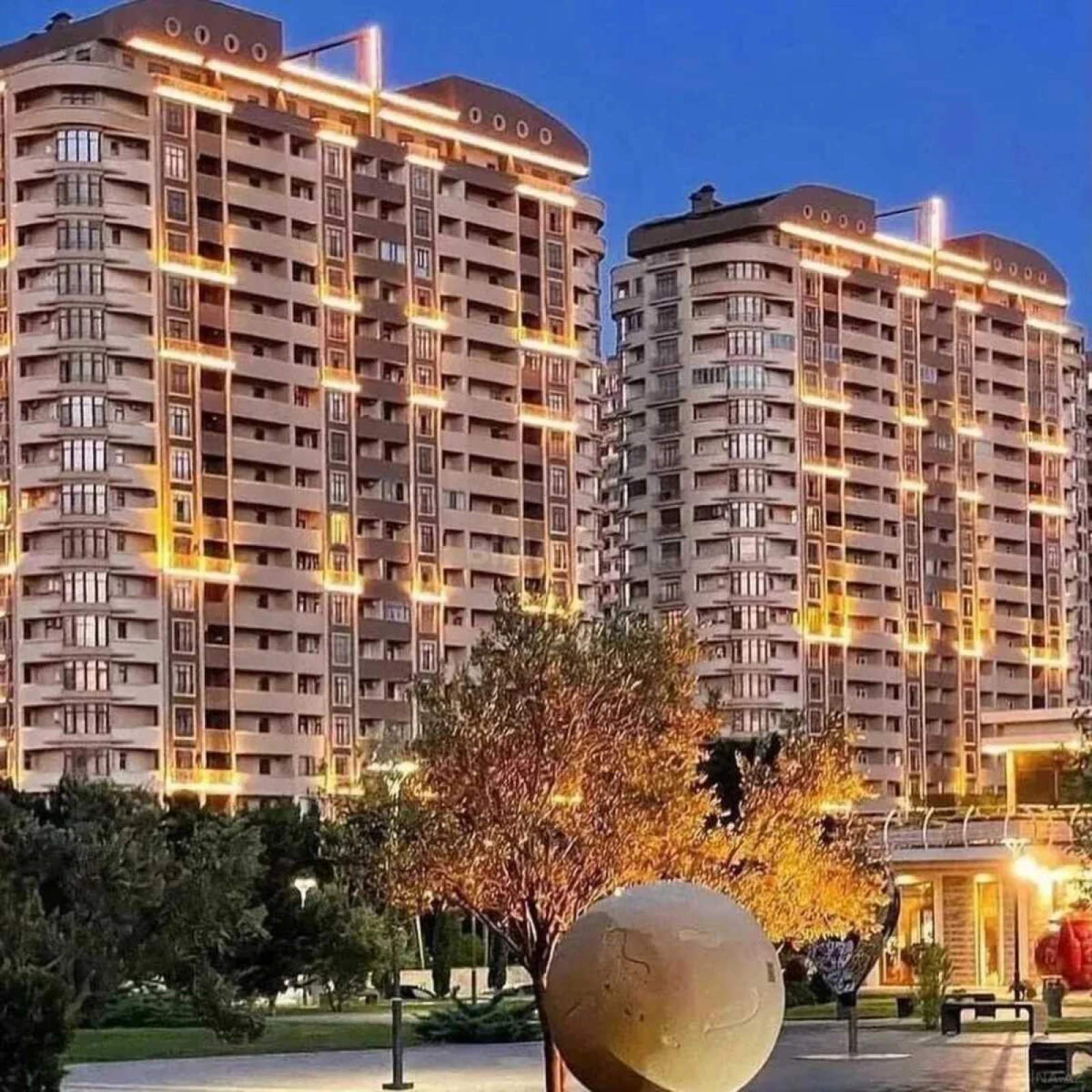 Satılır 2 otaqlı mənzil 60 m²