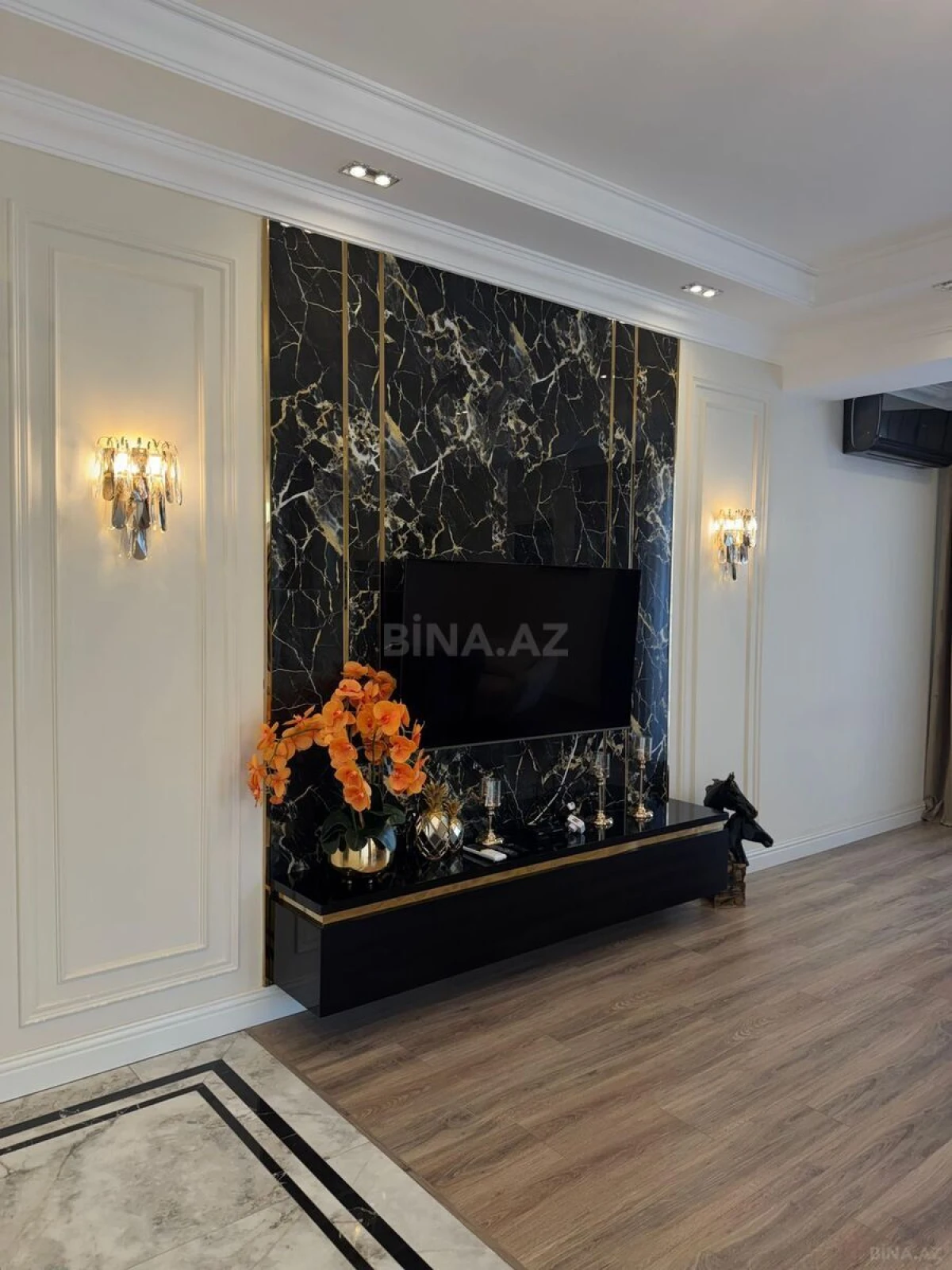 Kirayə verilir 3 otaqlı mənzil 140 m²