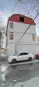 Kirayə verilir obyekt 180 m²