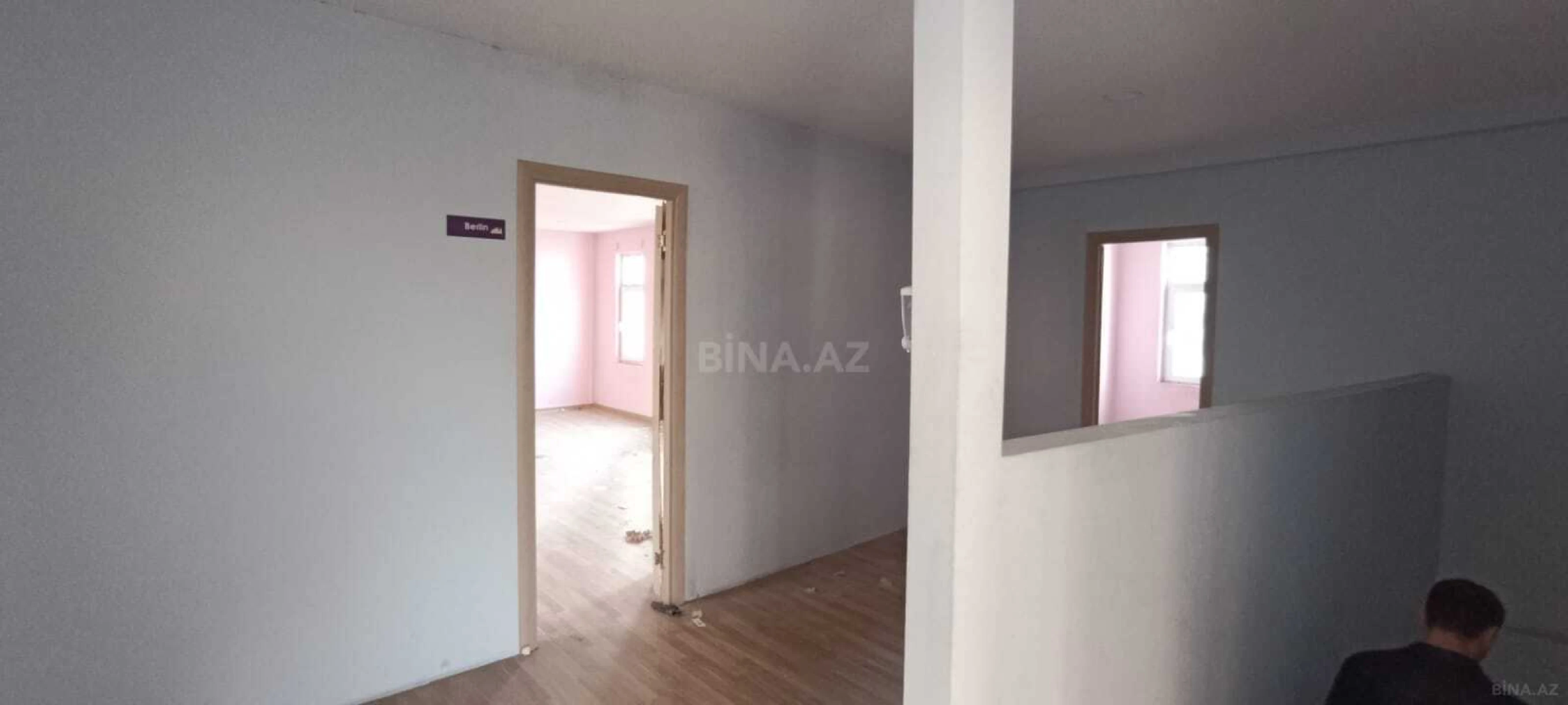 Kirayə verilir obyekt 180 m²