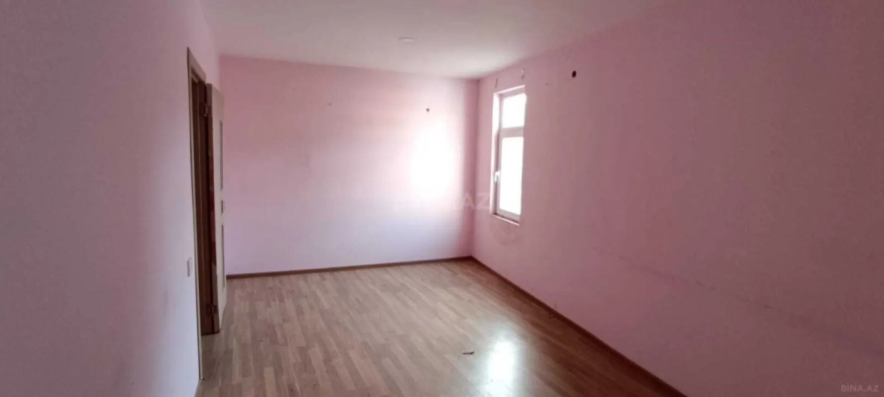 Kirayə verilir obyekt 180 m²