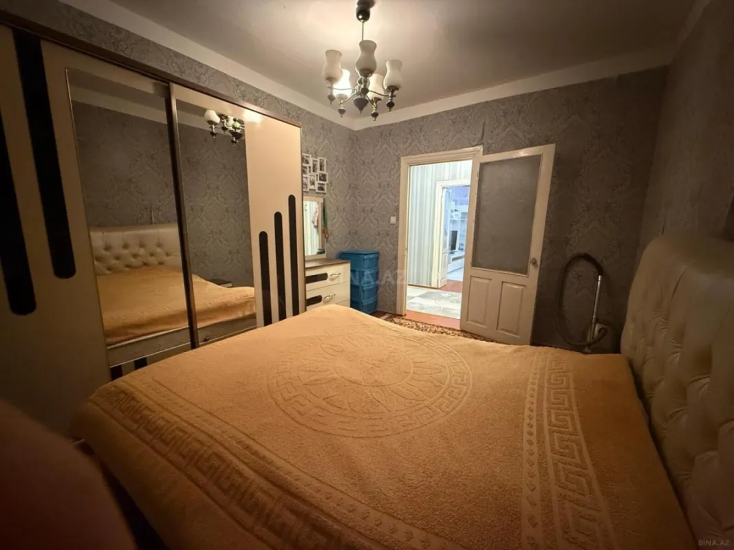 Satılır 4 otaqlı mənzil 85 m²