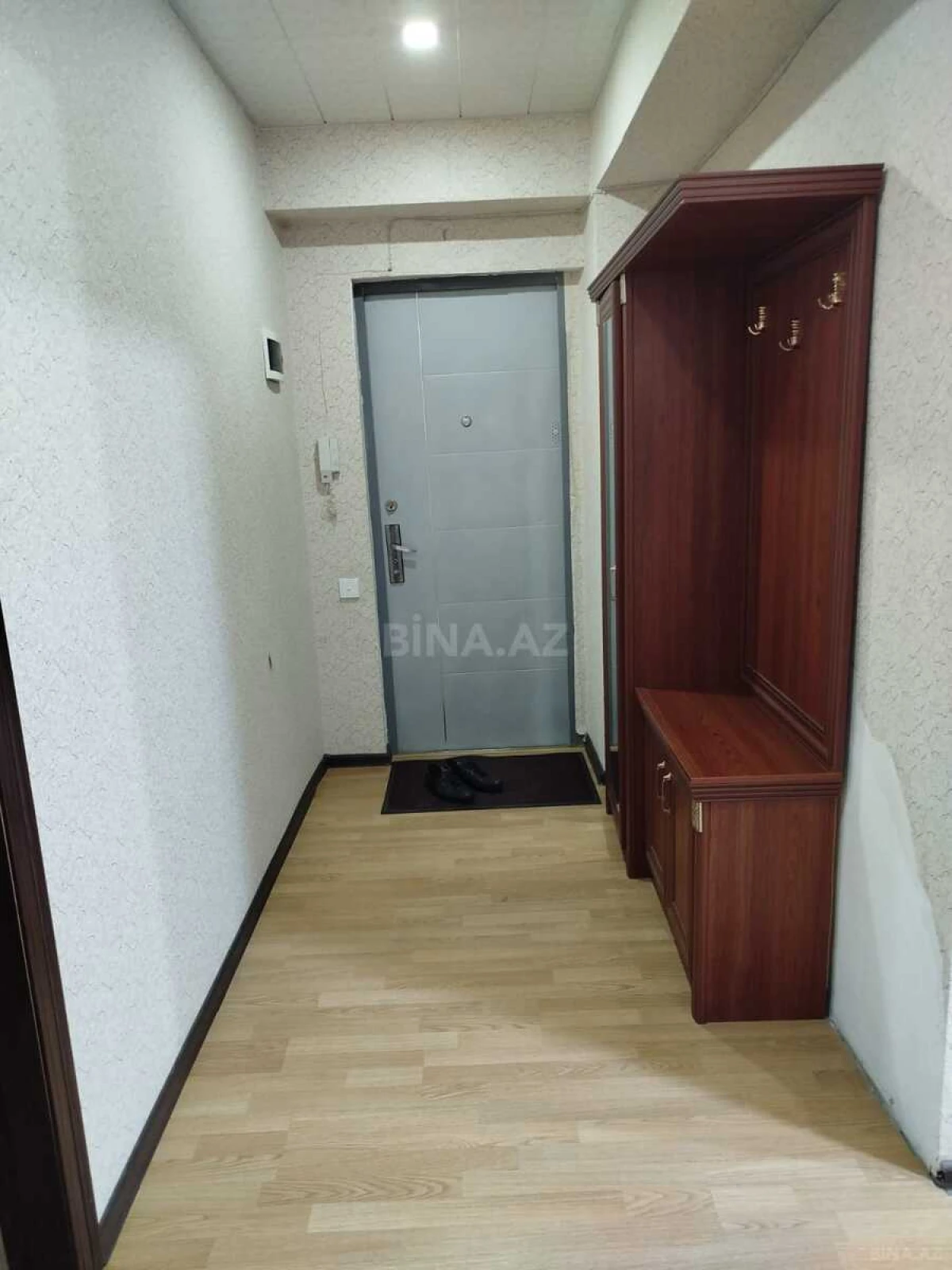 Satılır 2 otaqlı mənzil 80 m²