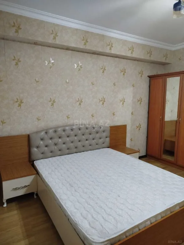 Satılır 2 otaqlı mənzil 80 m²