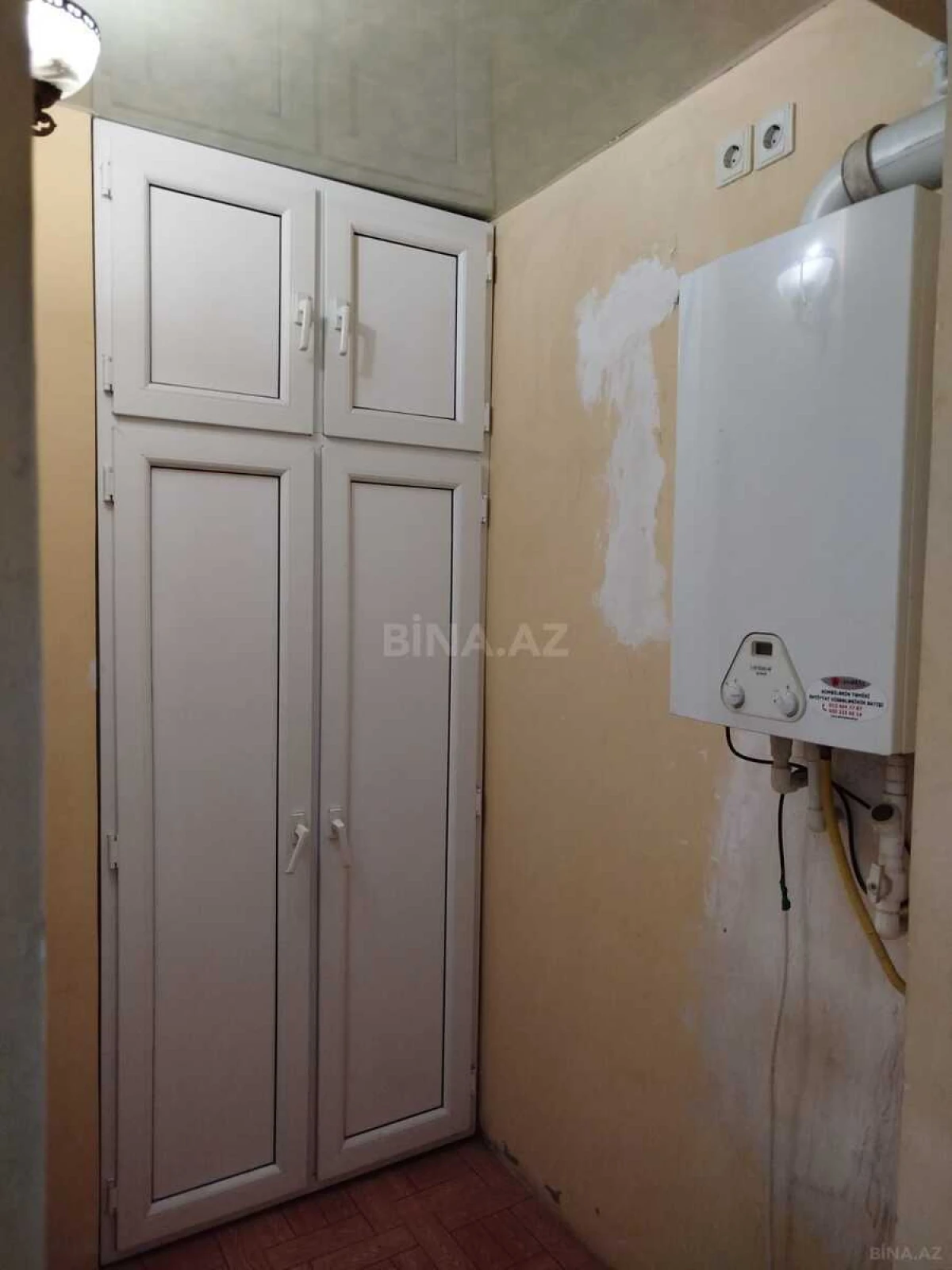 Satılır 2 otaqlı mənzil 80 m²