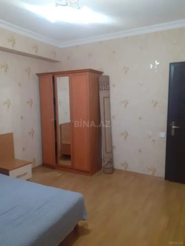 Satılır 2 otaqlı mənzil 80 m²
