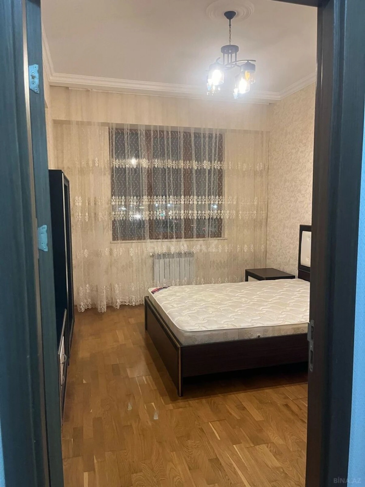 Kirayə verilir 2 otaqlı mənzil 70 m²