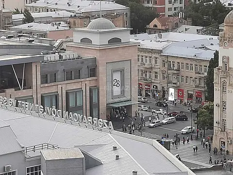 Kirayə verilir 2 otaqlı mənzil 85 m²