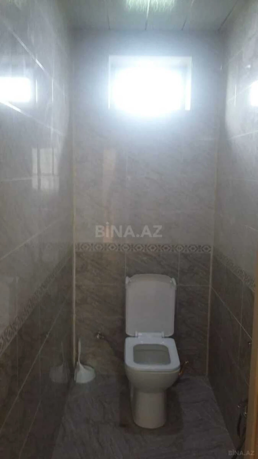 Satılır 6 otaqlı həyət evi 300 m²