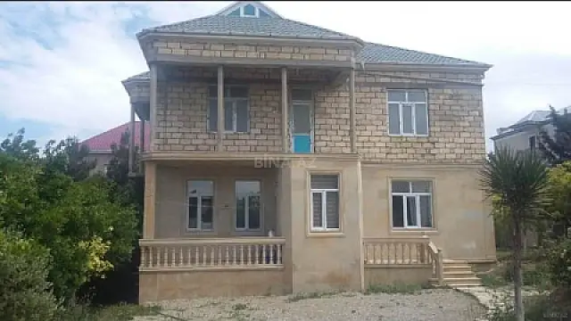 Satılır 6 otaqlı həyət evi 300 m² — Bakı 6 otaq 300.00 m²