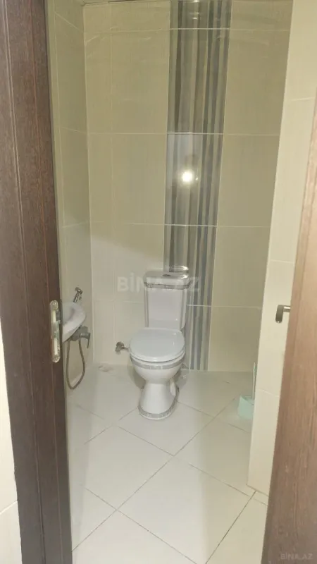 Satılır 4 otaqlı ofis 146 m²