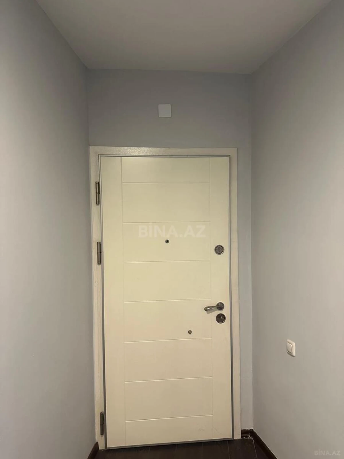 Satılır 4 otaqlı ofis 146 m²