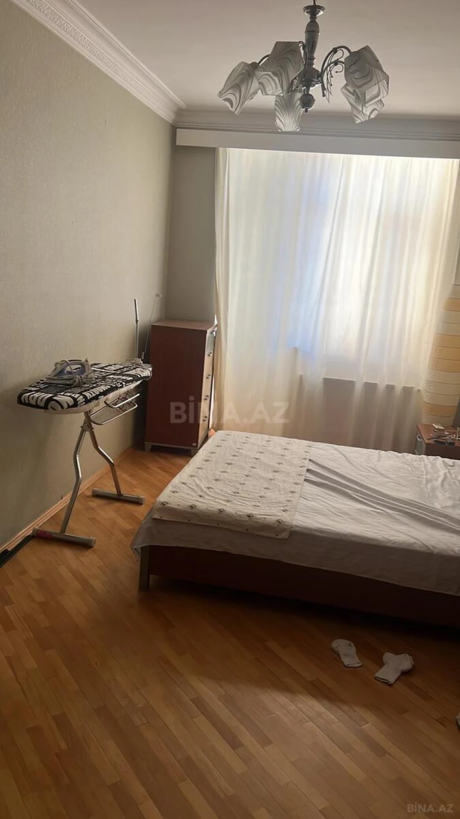 Kirayə verilir 3 otaqlı mənzil 175 m²