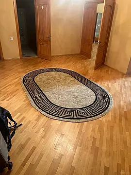 Kirayə verilir 3 otaqlı mənzil 175 m²