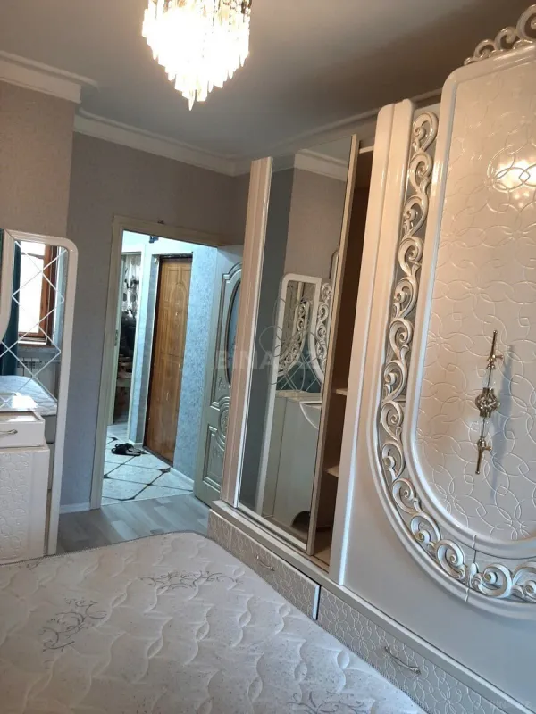 Satılır 2 otaqlı mənzil 60 m²