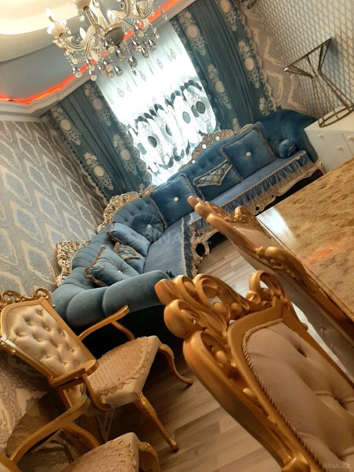 Satılır 2 otaqlı mənzil 60 m²