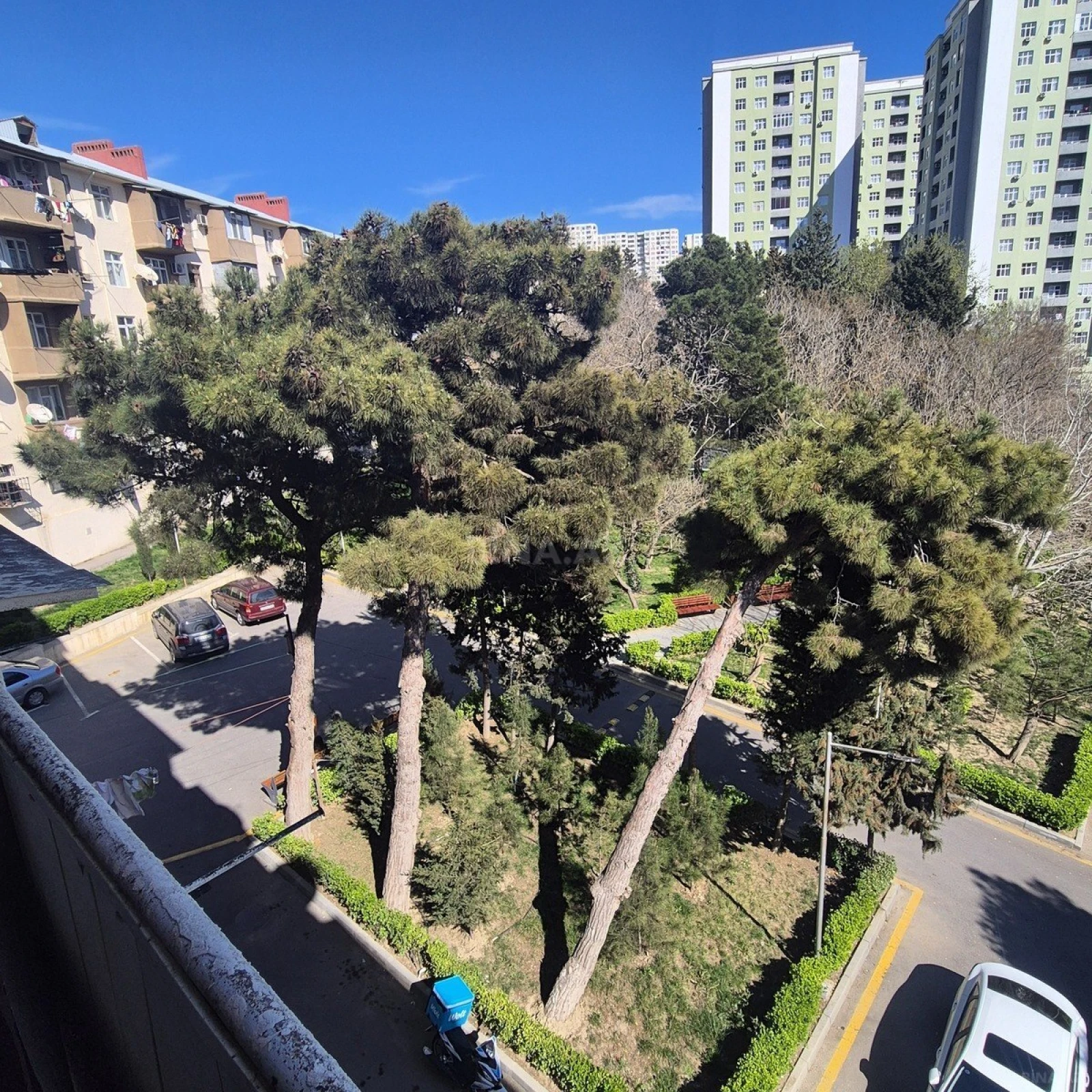 Satılır 2 otaqlı mənzil 65 m²