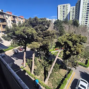 Satılır 2 otaqlı mənzil 65 m²