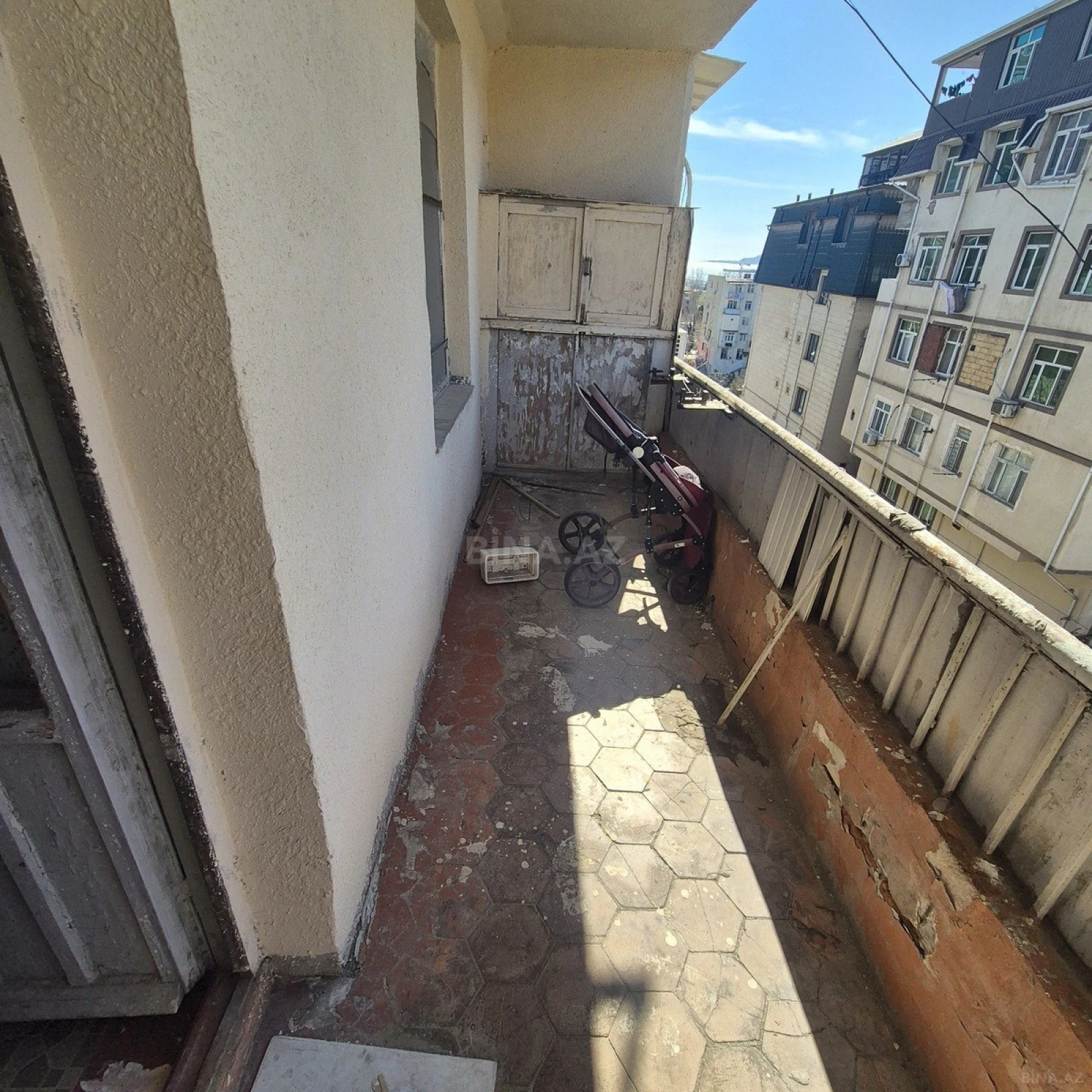 Satılır 2 otaqlı mənzil 65 m²