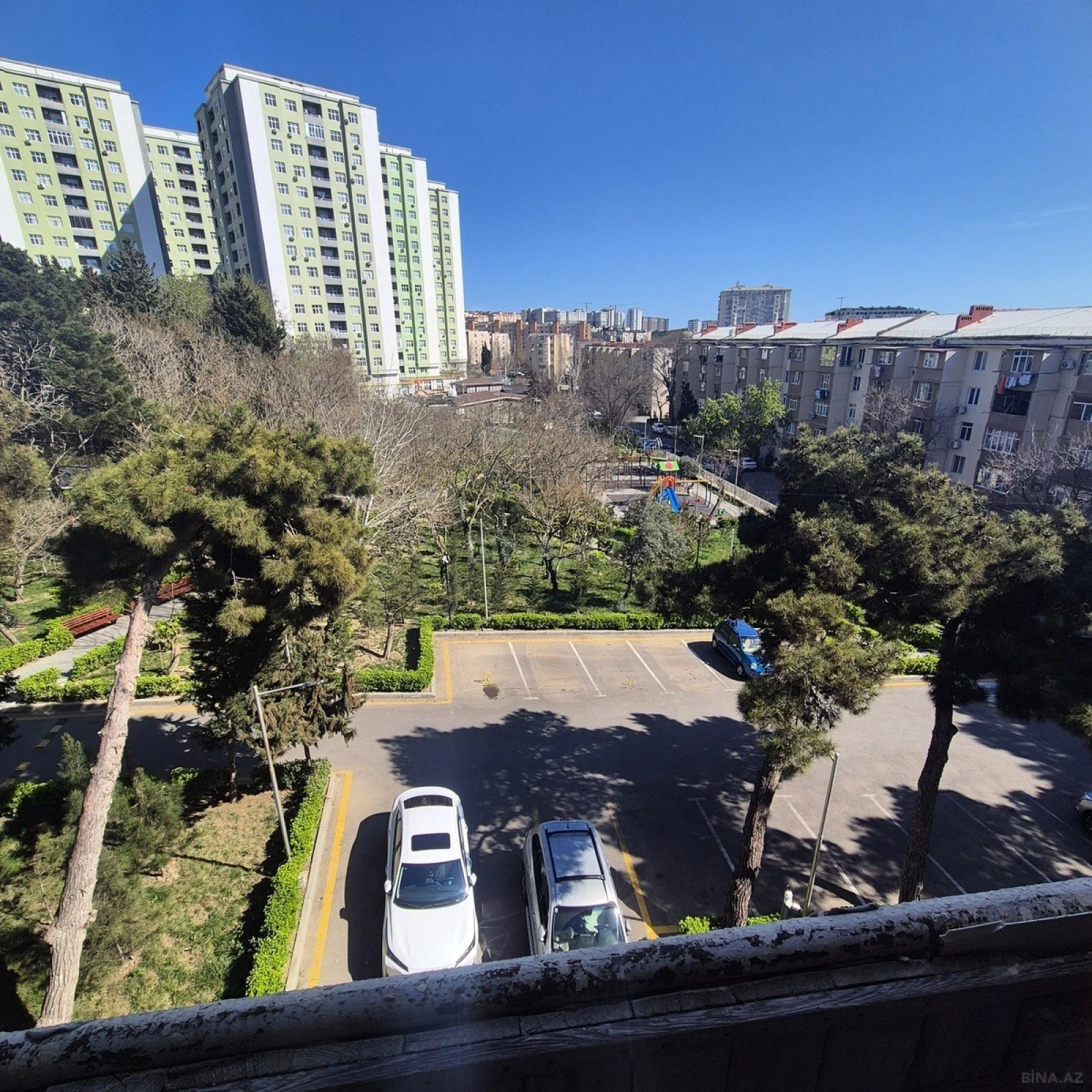 Satılır 2 otaqlı mənzil 65 m²