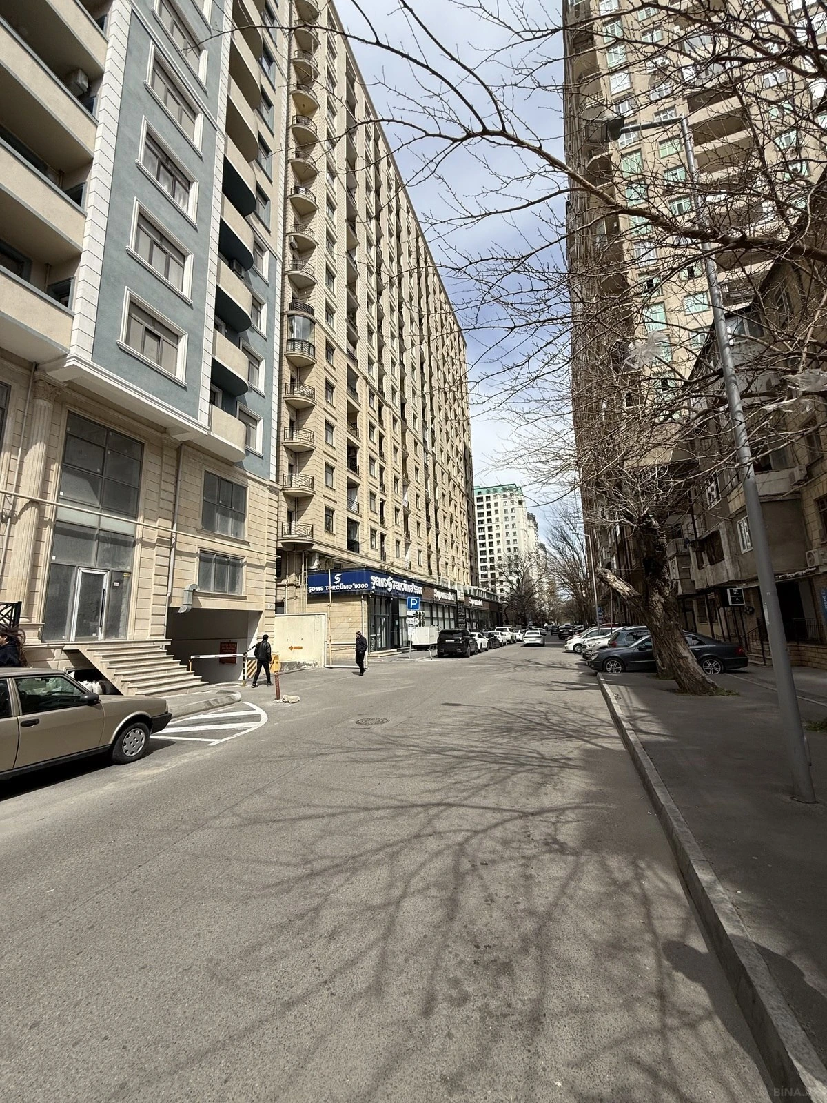 Kirayə verilir obyekt 95 m²