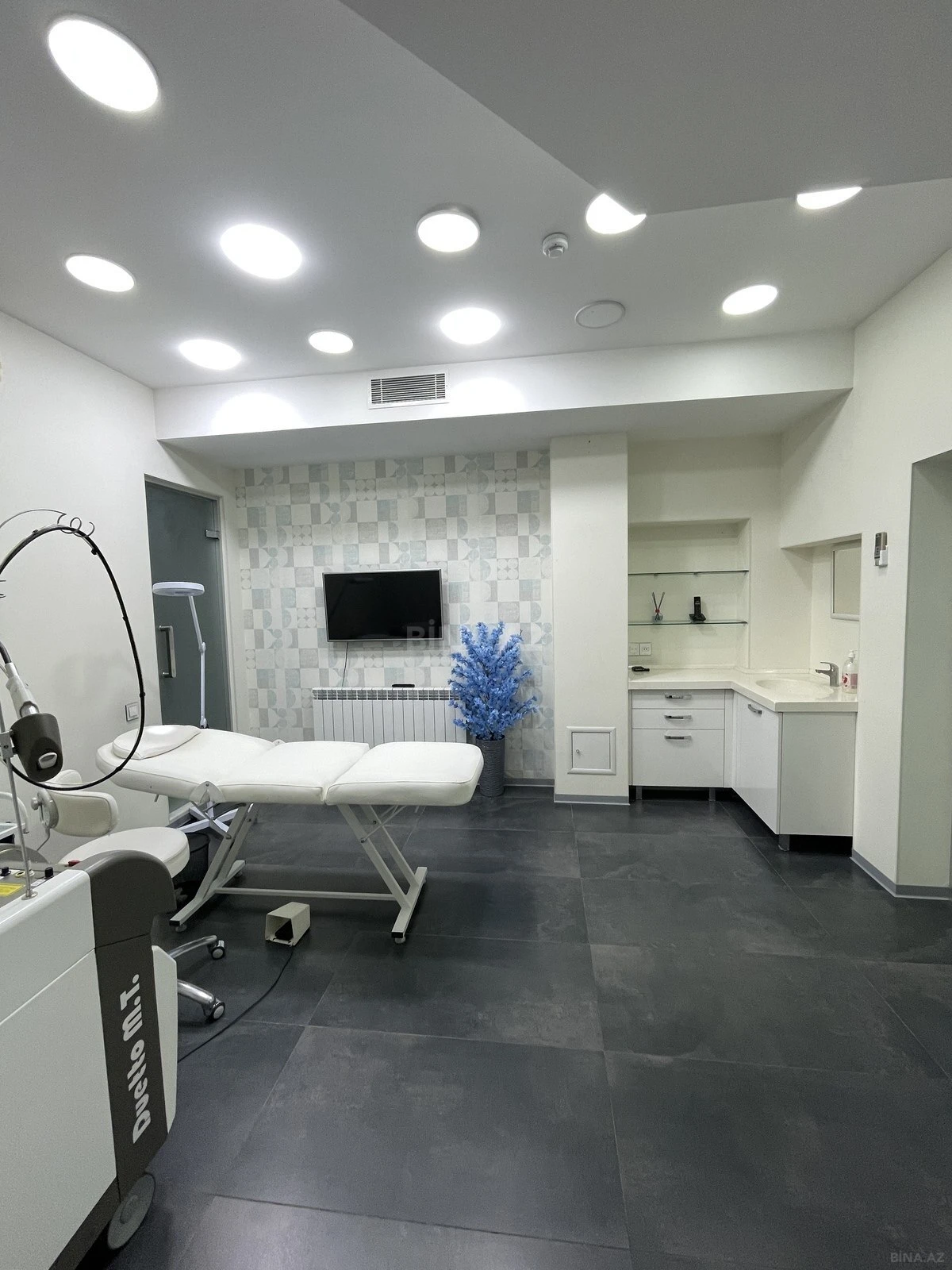 Kirayə verilir obyekt 100 m²