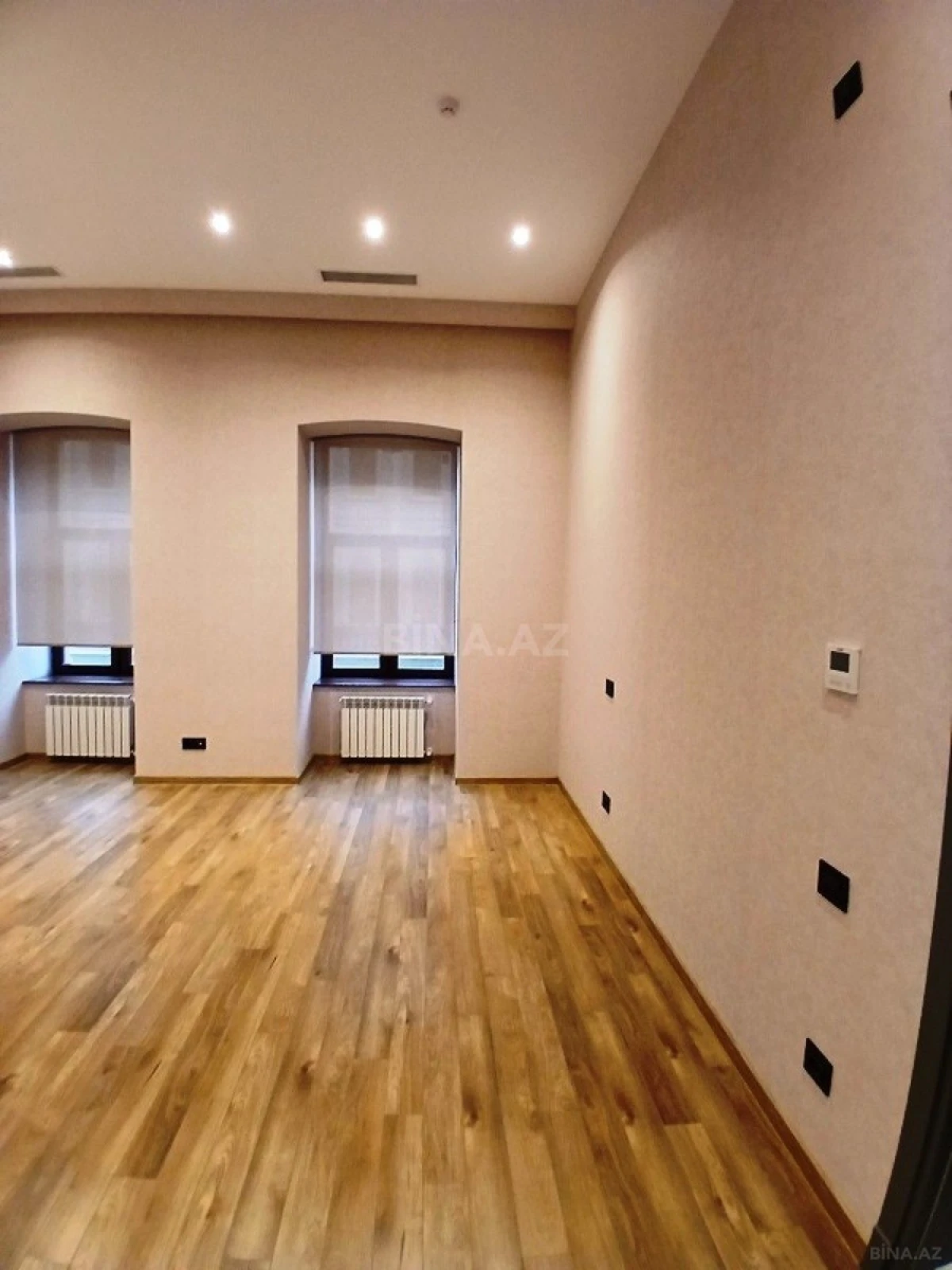 Kirayə verilir 3 otaqlı ofis 75 m²