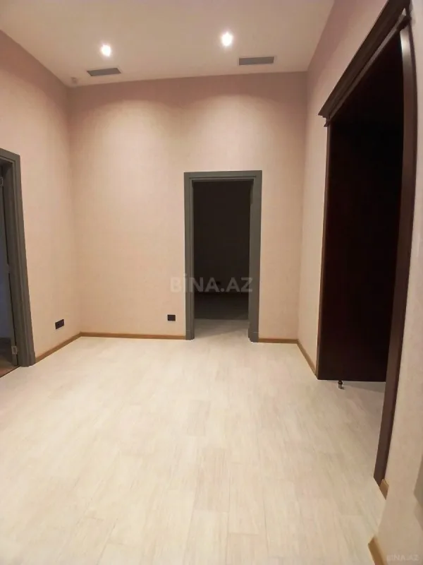 Kirayə verilir 3 otaqlı ofis 75 m²