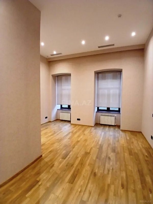 Kirayə verilir 3 otaqlı ofis 75 m²