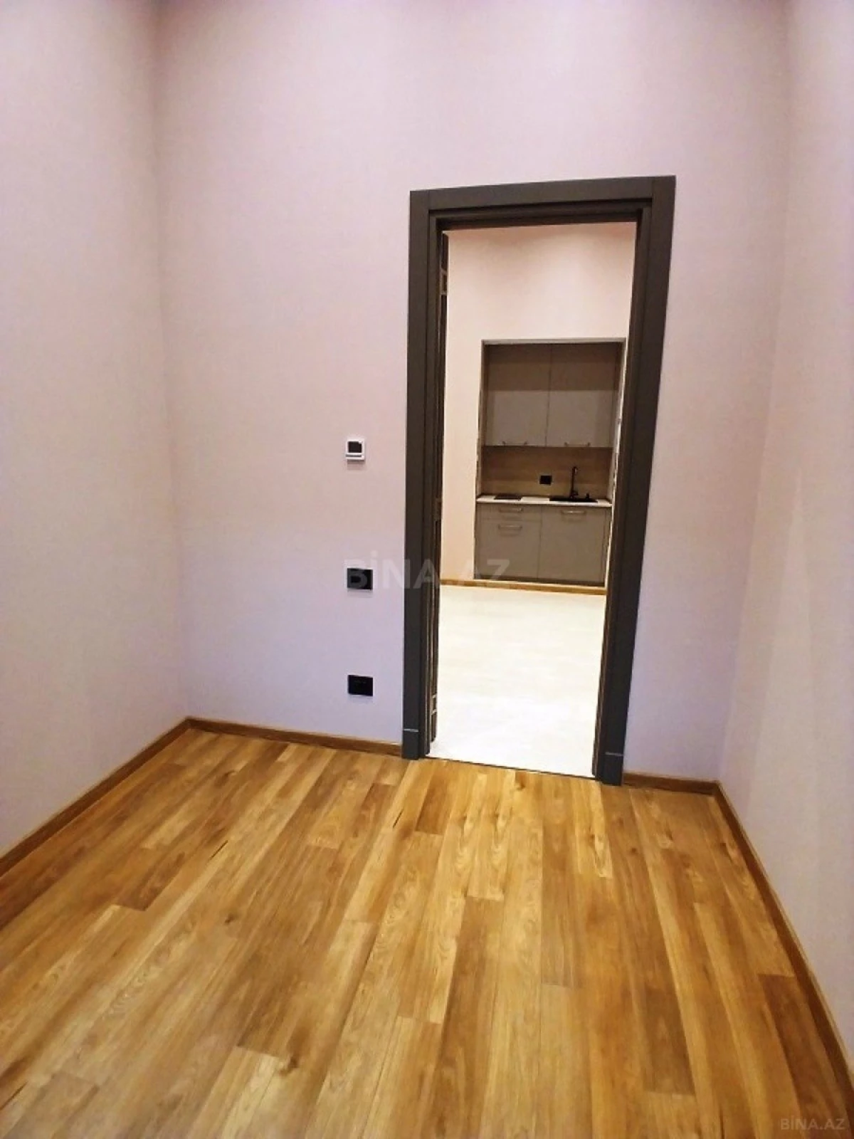 Kirayə verilir 3 otaqlı ofis 75 m²